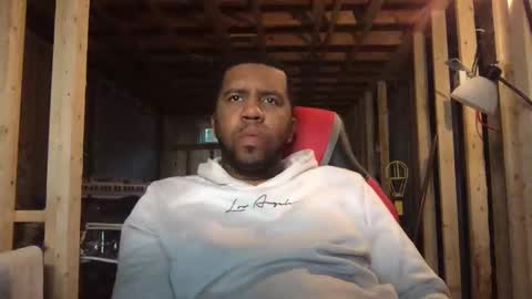 Bogarcon234 online show from October 2, 2025, 6:26 pm