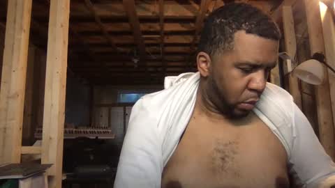 Bogarcon234 online show from October 9, 2025, 7:12 pm