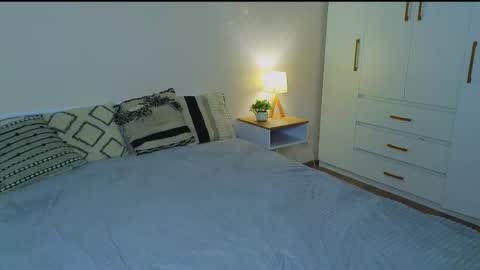 ALEXPVT IS OPEN online show from October 3, 2025, 9:06 am