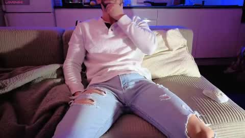 boiteasex online show from March 22, 2026, 5:55 am