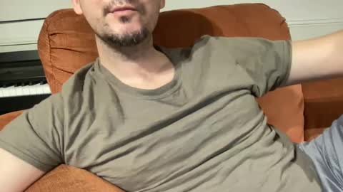 Snapshot of boludopeludo chatting on February 4, 2025, 5:21 am edilsonrd online show from February 4, 2025, 5:21 am