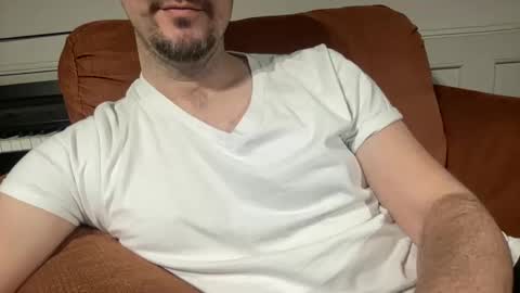 Snapshot of boludopeludo chatting on February 9, 2025, 3:00 am edilsonrd online show from February 9, 2025, 3:00 am