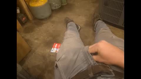 bombinshaman online show from September 12, 2025, 2:28 pm