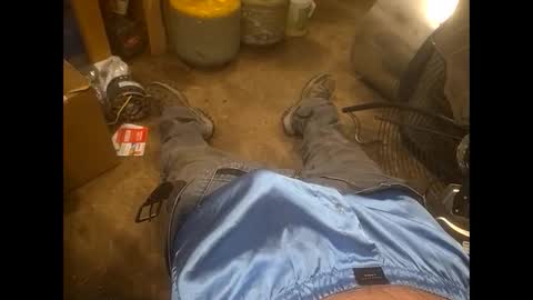 bombinshaman online show from November 5, 2025, 3:34 pm