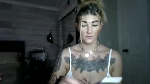 bombshellbaddieoc online show from September 11, 2025, 4:56 am