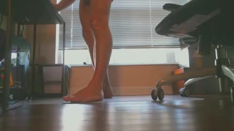 Snapshot of bone2play chatting on October 7, 2025, 12:46 pm FRECKLES online show from October 7, 2025, 12:46 pm