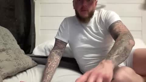 boner4you1994 online show from February 15, 2026, 7:05 am