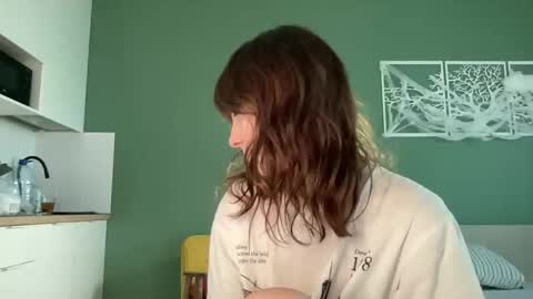 Snapshot of bonjourlabelle chatting on November 2, 2025, 11:12 am Mary 3 live time content 18 online show from November 2, 2025, 11:12 am