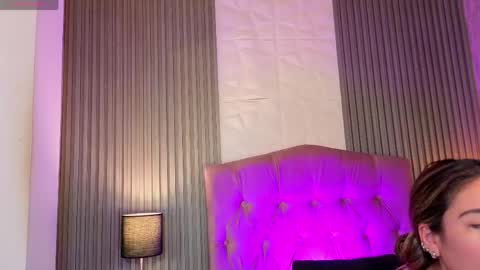 Snapshot of bonnali_lune chatting on May 8, 2026, 4:51 am bonnali_lune online show from May 8, 2026, 4:51 am