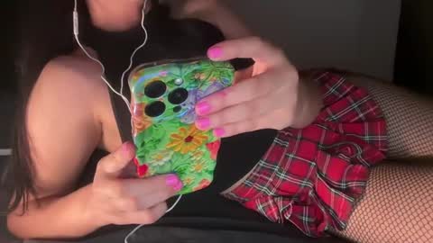 BonnettBonett   I cam from 4pm- 12am central time Costa Rica online show from September 15, 2025, 6:46 am