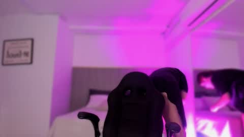 Snapshot of bonnie_an chatting on February 8, 2026, 11:13 am Bonnie online show from February 8, 2026, 11:13 am