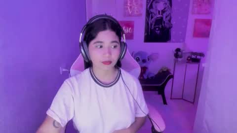 Snapshot of bonnie_benet chatting on February 23, 2026, 3:59 am Bonnie online show from February 23, 2026, 3:59 am