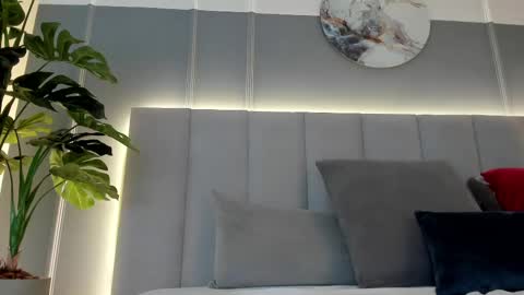 Snapshot of bonnie_bloom chatting on March 4, 2025, 11:32 pm Bonnie online show from March 4, 2025, 11:32 pm