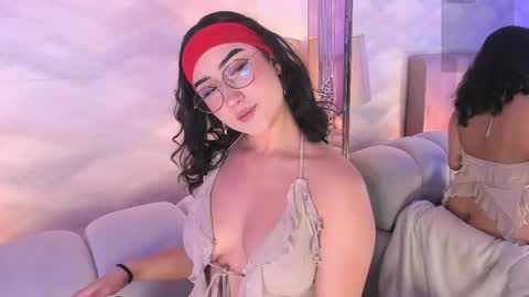 Snapshot of bonnie_foxyy chatting on April 18, 2026, 9:04 pm Bonnie online show from April 18, 2026, 9:04 pm