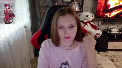 Snapshot of bonnie_kittens chatting on October 1, 2025, 6:41 am Russian Lili gerl online show from October 1, 2025, 6:41 am