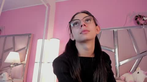 Snapshot of bonniepark_ chatting on December 27, 2024, 3:48 pm Bonnie online show from December 27, 2024, 3:48 pm