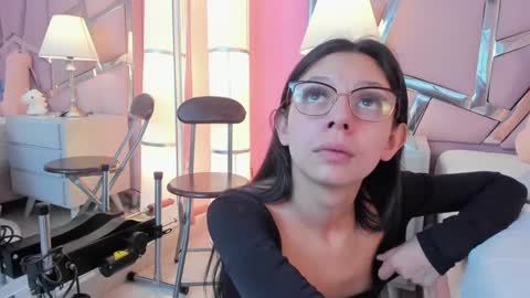 Snapshot of bonniepark_ chatting on January 13, 2025, 3:47 pm Bonnie online show from January 13, 2025, 3:47 pm