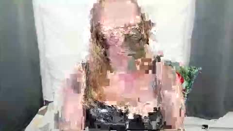 Bonnie online show from October 18, 2025, 4:48 am