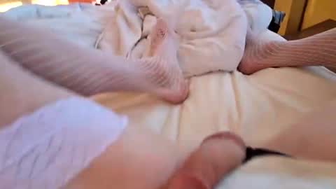 Snapshot of bono0155 chatting on February 14, 2025, 8:05 pm silky sissy sarah online show from February 14, 2025, 8:05 pm
