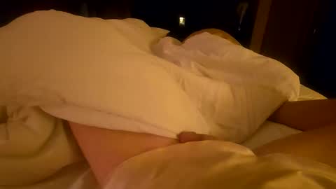 silky sissy sarah online show from May 5, 2026, 9:39 am