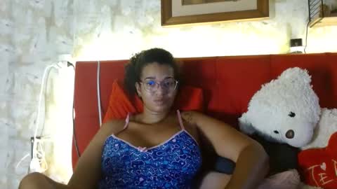 Snapshot of bonvivantb chatting on January 7, 2025, 3:44 pm Queen Bon Vivantt online show from January 7, 2025, 3:44 pm