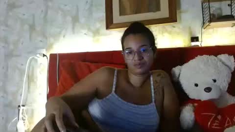 Snapshot of bonvivantb chatting on January 14, 2025, 2:53 pm Queen Bon Vivantt online show from January 14, 2025, 2:53 pm