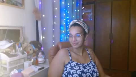 Snapshot of bonvivantb chatting on January 21, 2025, 5:16 am Queen Bon Vivantt online show from January 21, 2025, 5:16 am