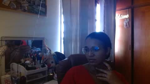 Snapshot of bonvivantb chatting on March 7, 2025, 3:39 pm Queen Bon Vivantt online show from March 7, 2025, 3:39 pm