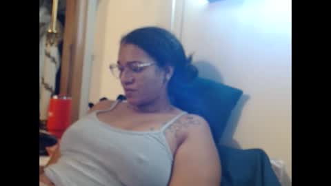 Snapshot of bonvivantb chatting on September 8, 2025, 2:49 pm Queen Bon Vivantt online show from September 8, 2025, 2:49 pm