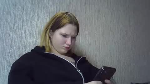 Snapshot of bony_may4 chatting on February 23, 2025, 5:50 pm bony_may4 online show from February 23, 2025, 5:50 pm