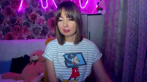 Snapshot of bonybenessy chatting on March 6, 2025, 7:54 pm Mira online show from March 6, 2025, 7:54 pm
