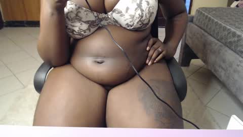 Snapshot of booby_candy chatting on February 23, 2025, 1:21 pm booby_candy online show from February 23, 2025, 1:21 pm