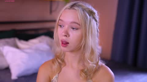 Snapshot of boobybliss chatting on September 18, 2025, 8:05 am Alina online show from September 18, 2025, 8:05 am