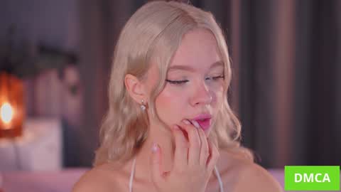 Snapshot of boobybliss chatting on October 10, 2025, 8:13 am Alina online show from October 10, 2025, 8:13 am