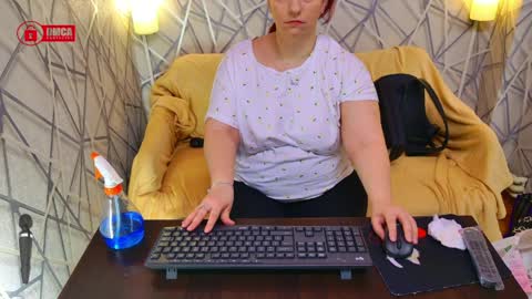 Snapshot of boobyianax chatting on April 6, 2026, 4:21 am BoobyIANAx online show from April 6, 2026, 4:21 am