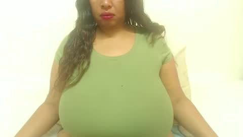 Snapshot of boobyqueen24 chatting on February 16, 2026, 3:08 pm boobyqueen online show from February 16, 2026, 3:08 pm