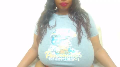 Snapshot of boobyqueen24 chatting on February 20, 2026, 4:20 am boobyqueen online show from February 20, 2026, 4:20 am