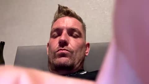 Snapshot of boomfxx1985 chatting on September 17, 2025, 9:05 pm boomfxx1985 online show from September 17, 2025, 9:05 pm