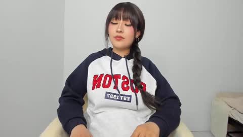 Booniee online show from December 19, 2025, 4:52 am