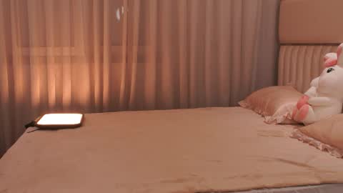 boootyfrytti online show from October 2, 2025, 8:16 pm