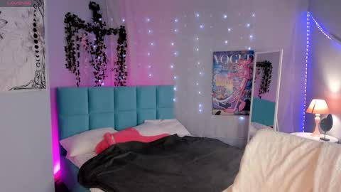 Milena online show from April 28, 2026, 2:49 am