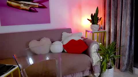 bootyliciousbunny online show from February 18, 2026, 4:58 pm