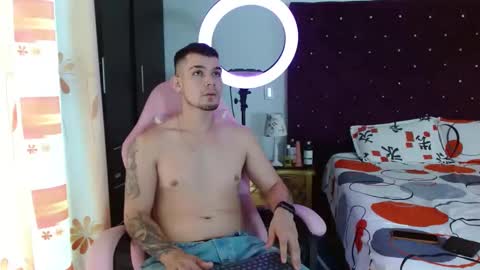 booyhott_ online show from October 30, 2025, 7:58 pm