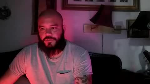 boredaf6678 online show from February 1, 2025, 2:37 am