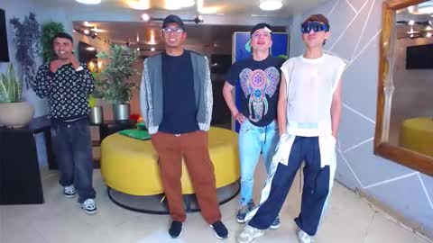 THOMAS AND DAMIAND online show from October 13, 2025, 4:12 am