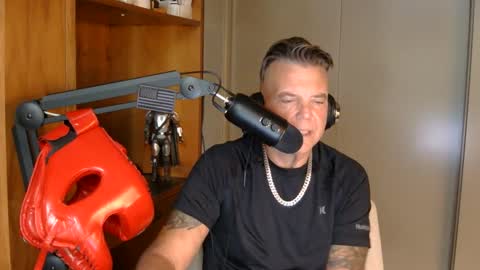 Snapshot of boss1420 chatting on October 3, 2025, 4:15 pm BOSS online show from October 3, 2025, 4:15 pm