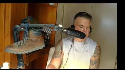 Snapshot of boss1420 chatting on October 13, 2025, 7:03 pm BOSS online show from October 13, 2025, 7:03 pm