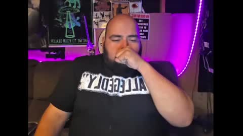 bossdeuce420 online show from April 23, 2026, 2:41 pm