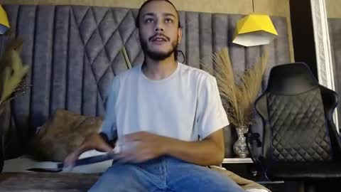 Boss online show from October 6, 2025, 3:04 am