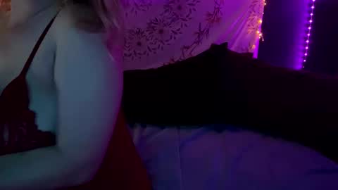 BossMom online show from January 21, 2025, 12:04 am